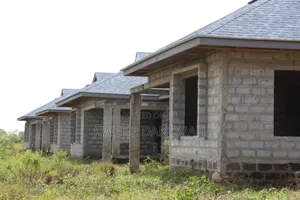 3bdrm House in Prampram for sale
