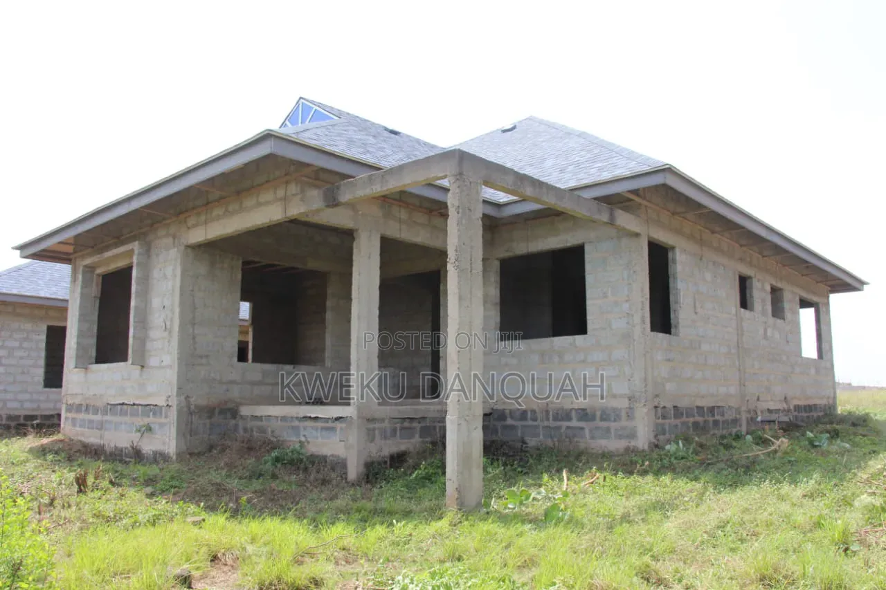 3bdrm House in Prampram for sale