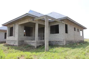3bdrm House in Prampram for sale