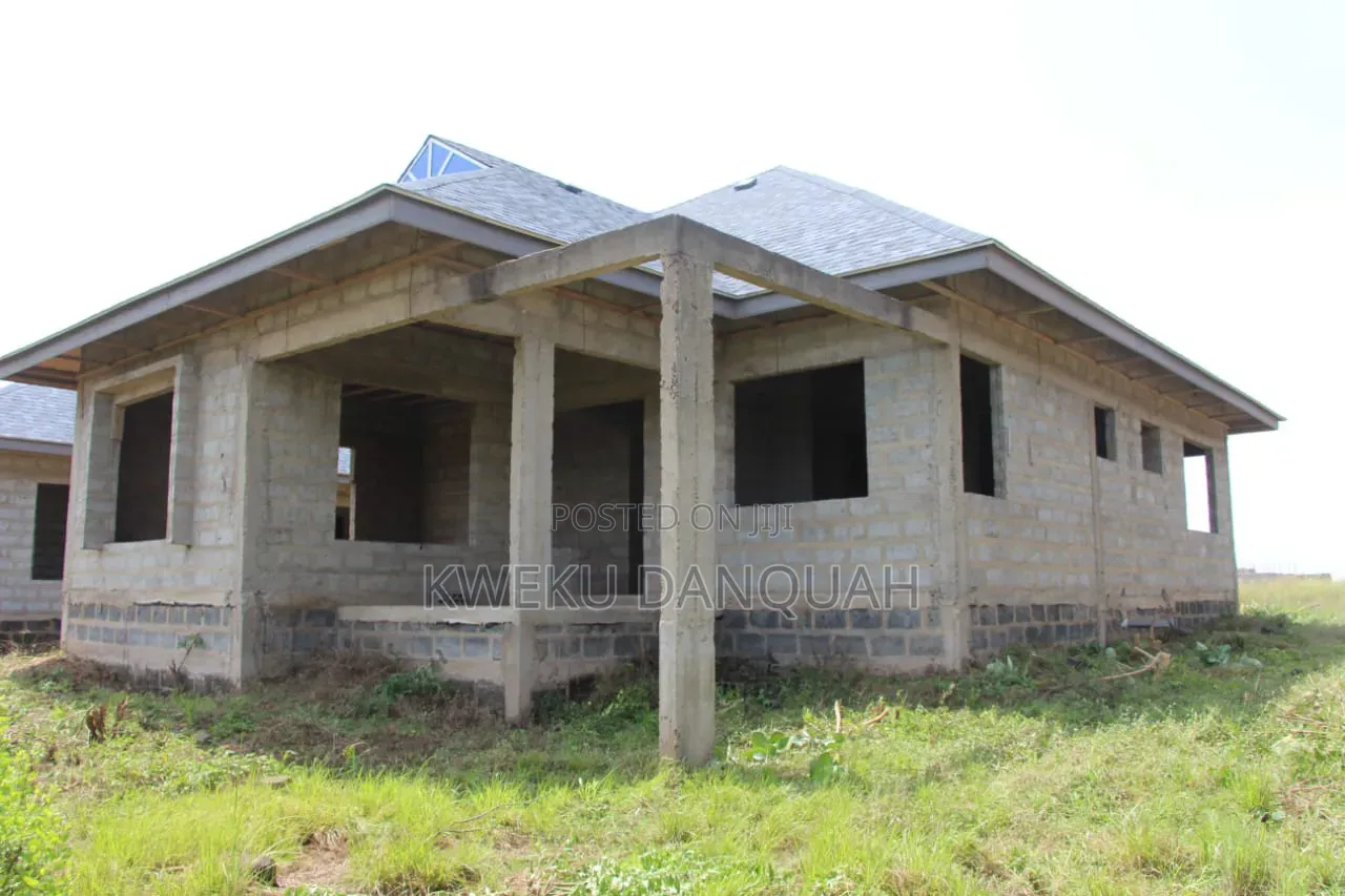 3bdrm House in Prampram for sale