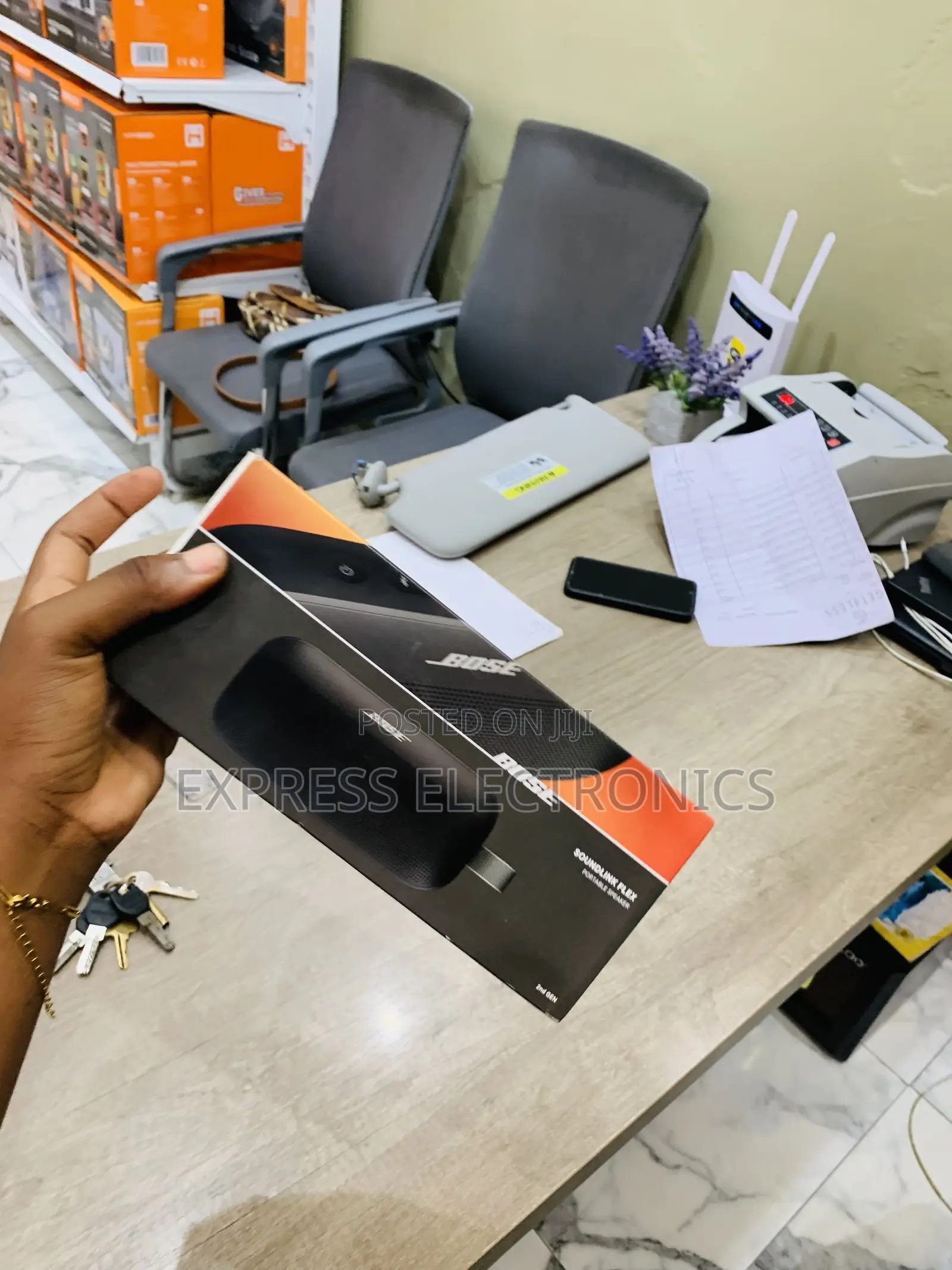 Newly Sealed in Box Bose SoundLink Flex (2nd Gen) Is a Compact, Rugged