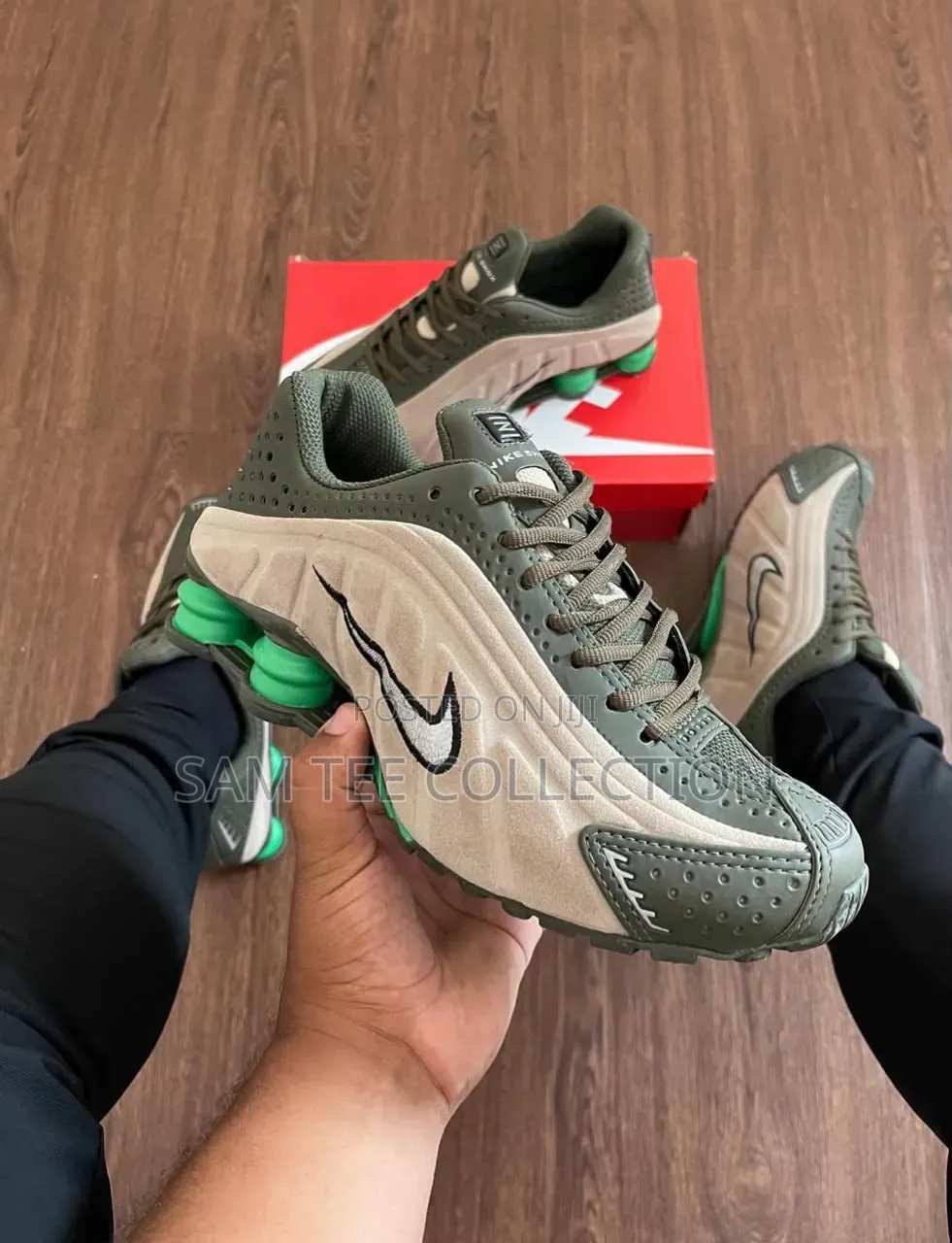 Nike Shox R4