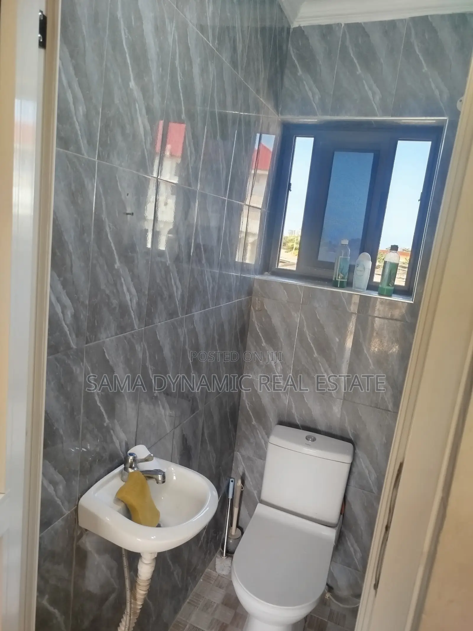 1bdrm House in Apaapa, Labadi for rent