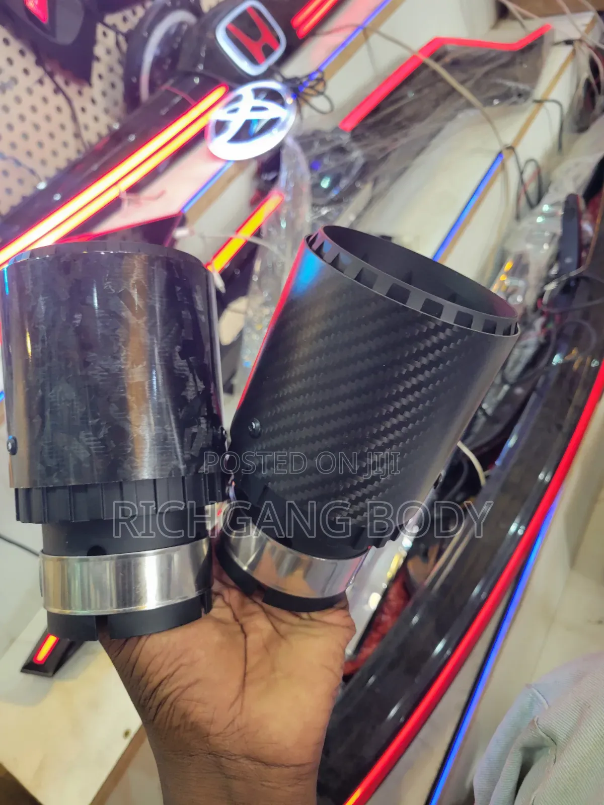 Original Universal Carbon Fibre Exuss Mouth for All Cars