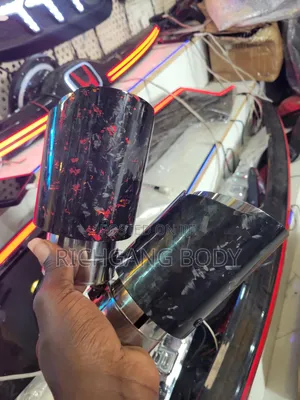 Normal Universal Exuss Mouth for All Cars.
