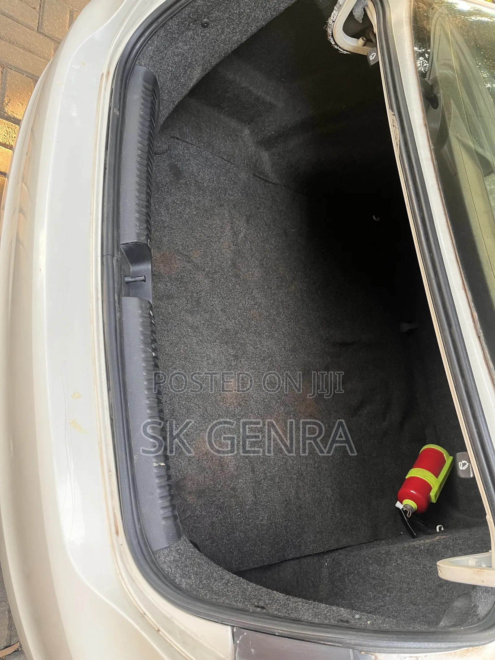 Volkswagen Jetta 2.0 S 2012 White