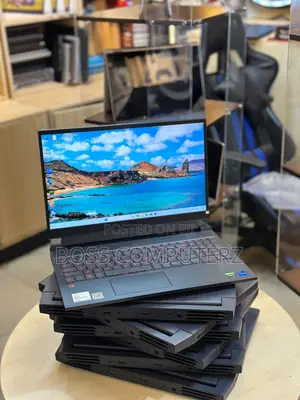Laptop Dell G15 5511 16GB Intel Core i7 SSD 512GB