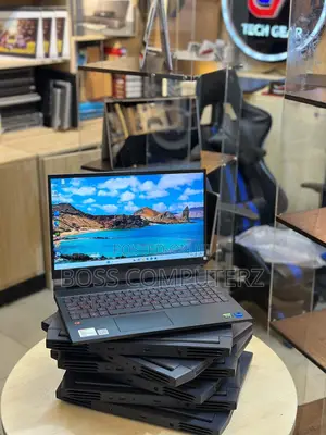 Laptop Dell G15 5511 16GB Intel Core i7 SSD 512GB