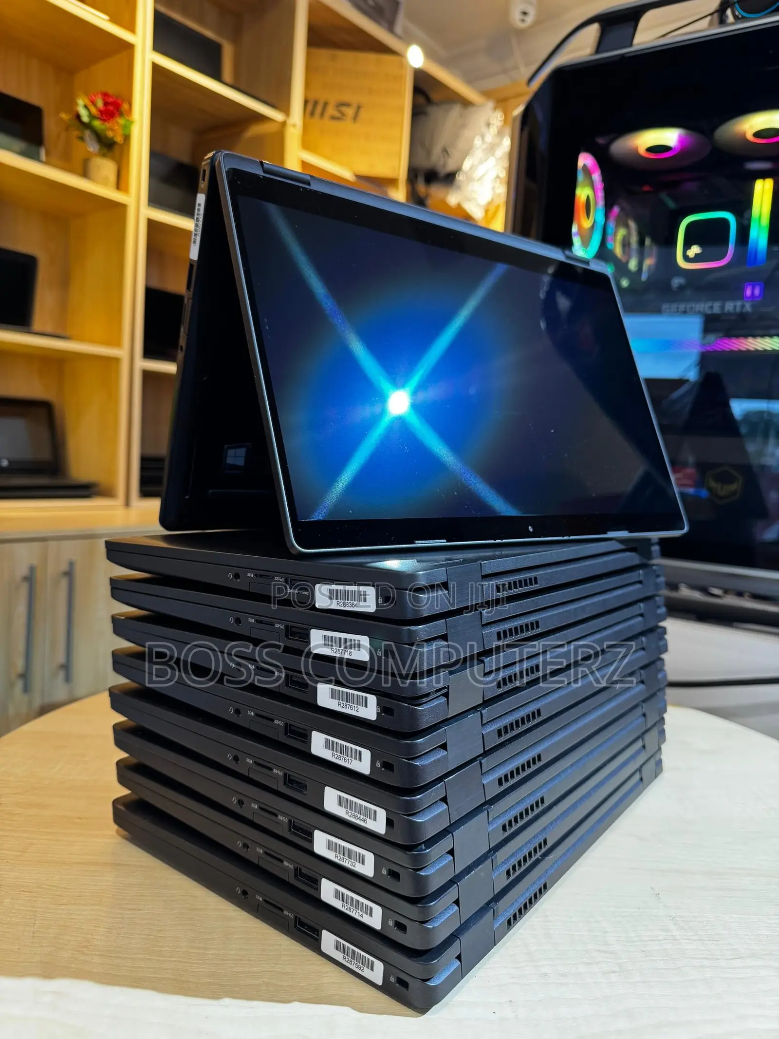 Laptop Dell Latitude 5300 2-in-1 8GB Intel Core i5 SSD 256GB