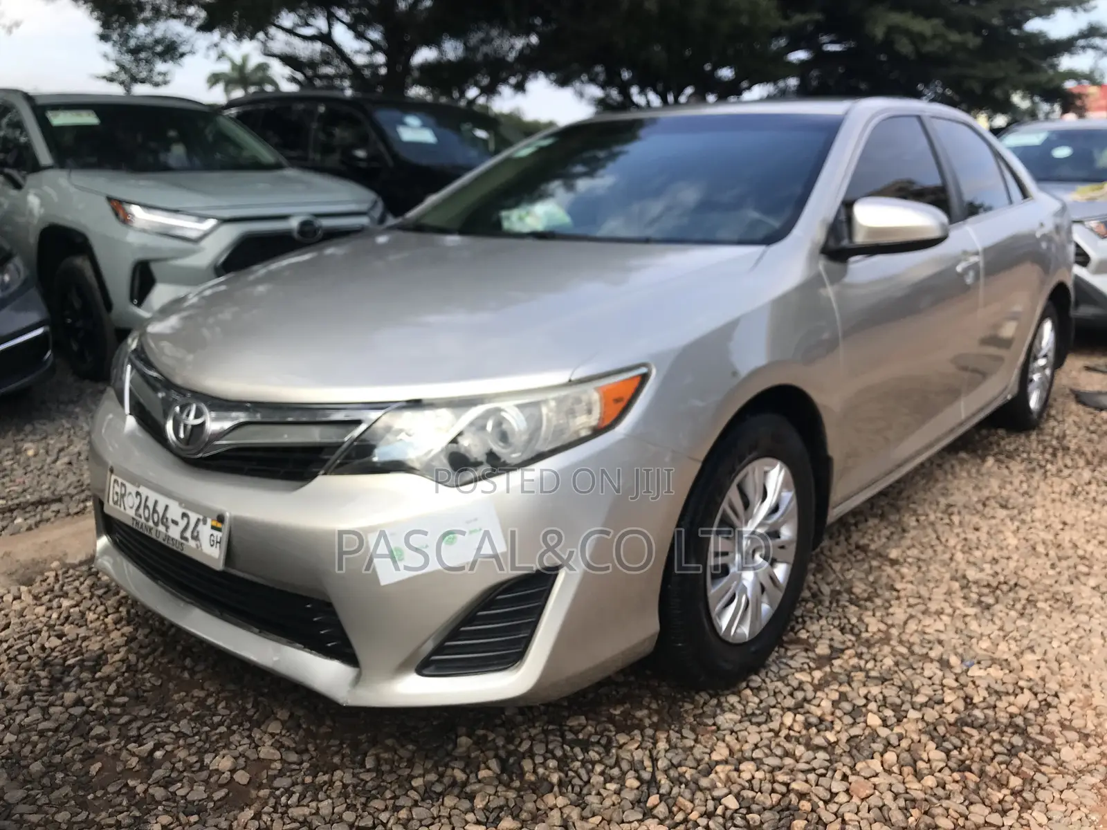 Toyota Camry LE 4dr Sedan (2.5L 4cyl 6A) 2013 Red