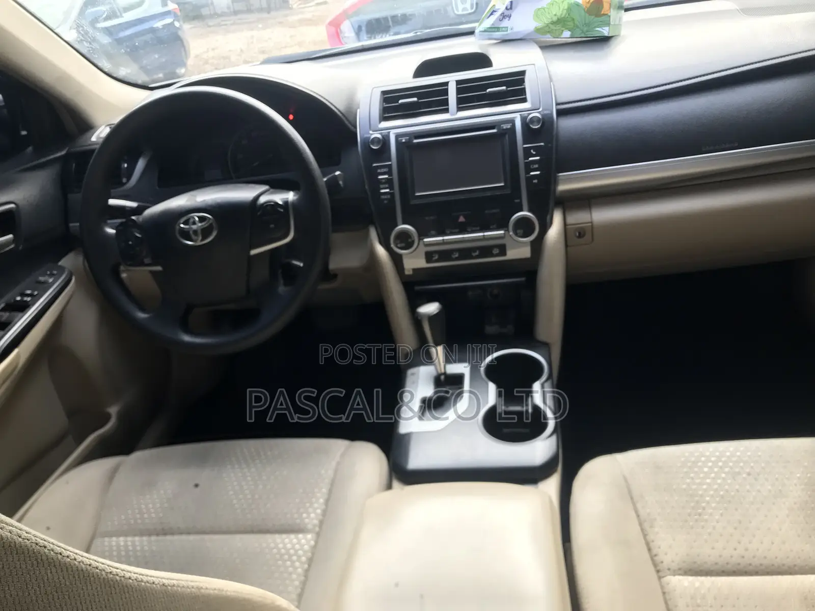 Toyota Camry LE 4dr Sedan (2.5L 4cyl 6A) 2013 Red