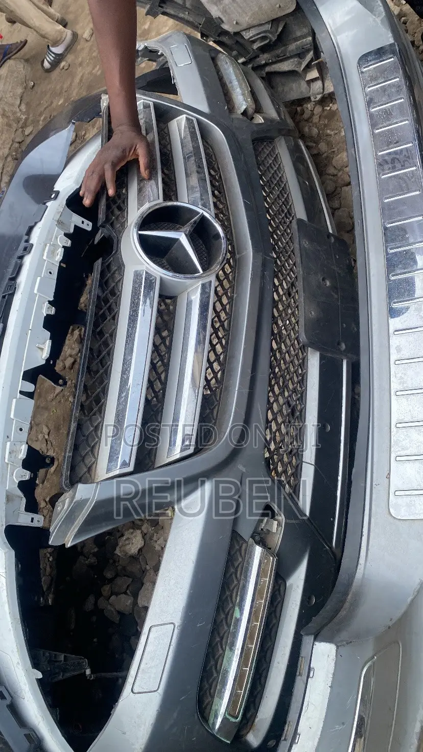 Mercedes Benz GL Front Bumper and Back Bumper