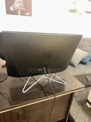Desktop Computer HP 400 G7 8GB Intel Core i5 HDD+SSD 1T