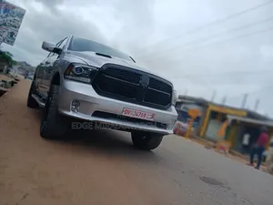 Dodge RAM 2018 Gray