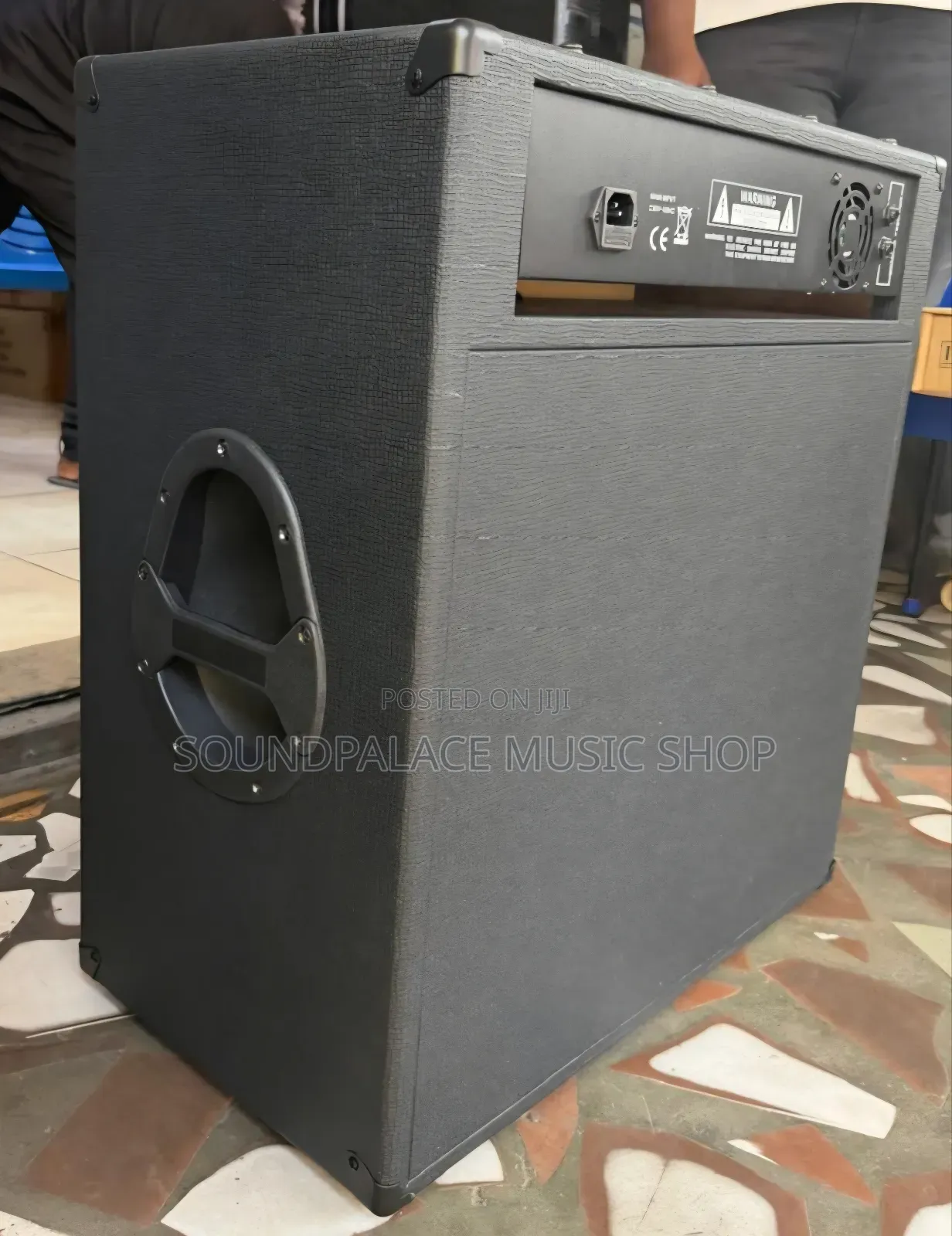Marshall BA400 Bass Guitar Combo Amplifier