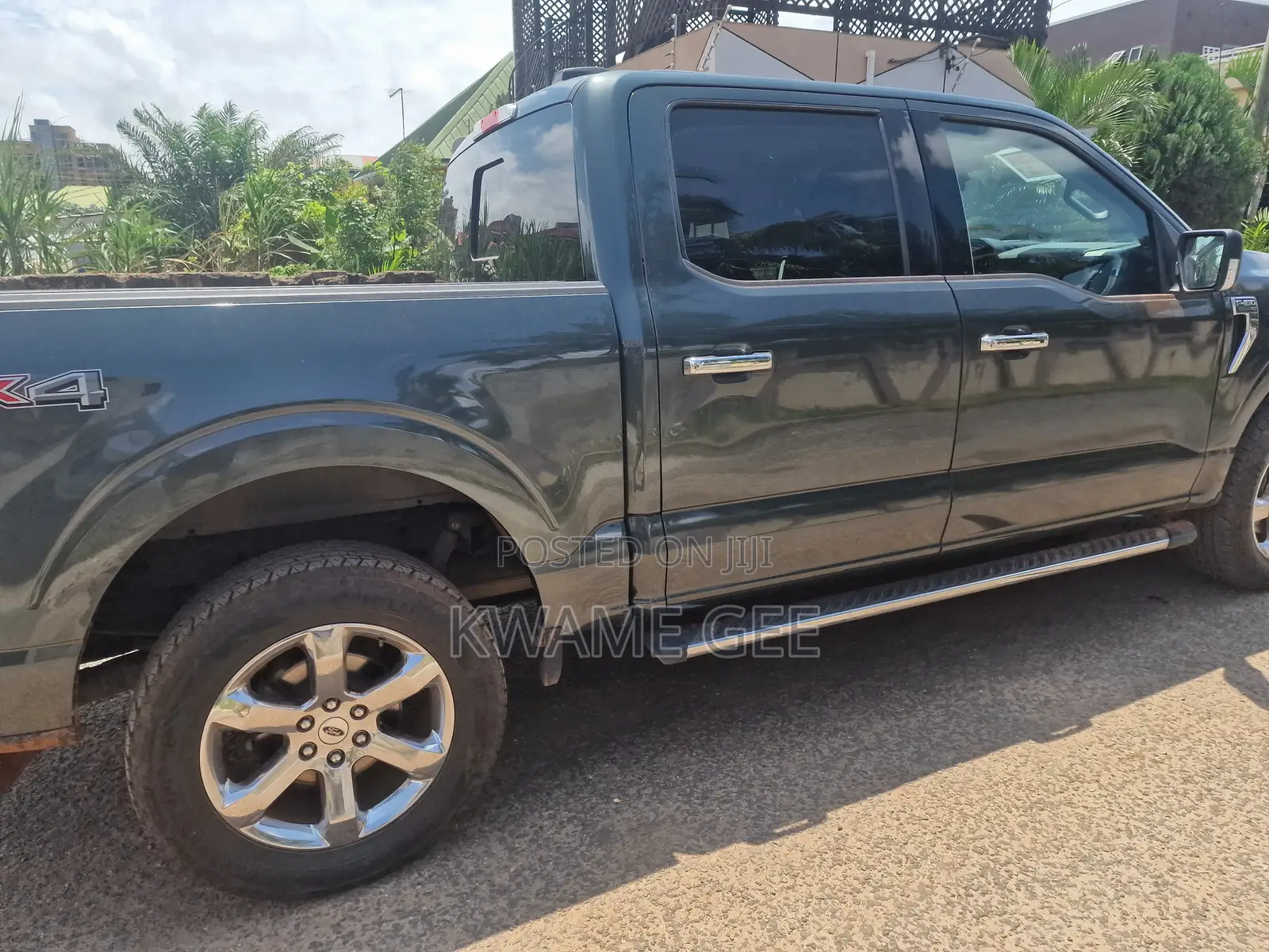 Ford F-150 XLT 2021 Green