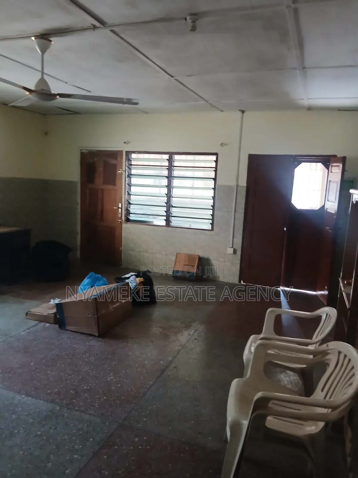 1bdrm Apartment in Karikari, Exhibition for rent