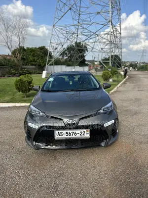 Toyota Corolla LE (1.8L 4cyl 2A) 2018 Gray