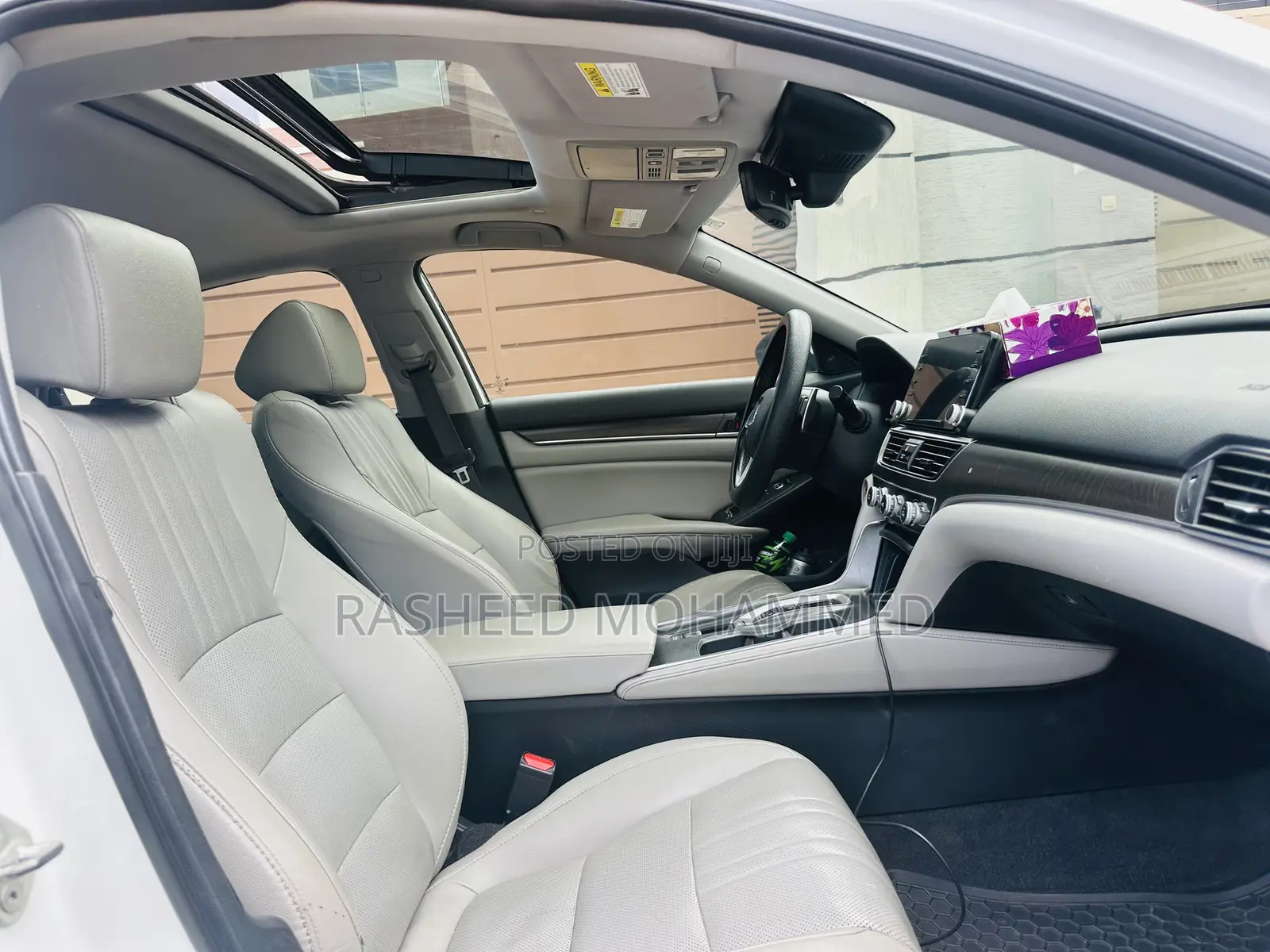 Honda Accord Touring 2.0T 2020 White