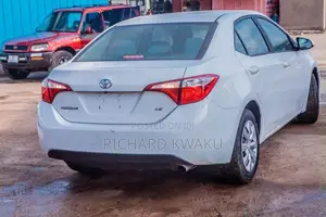 Toyota Corolla 2015 White