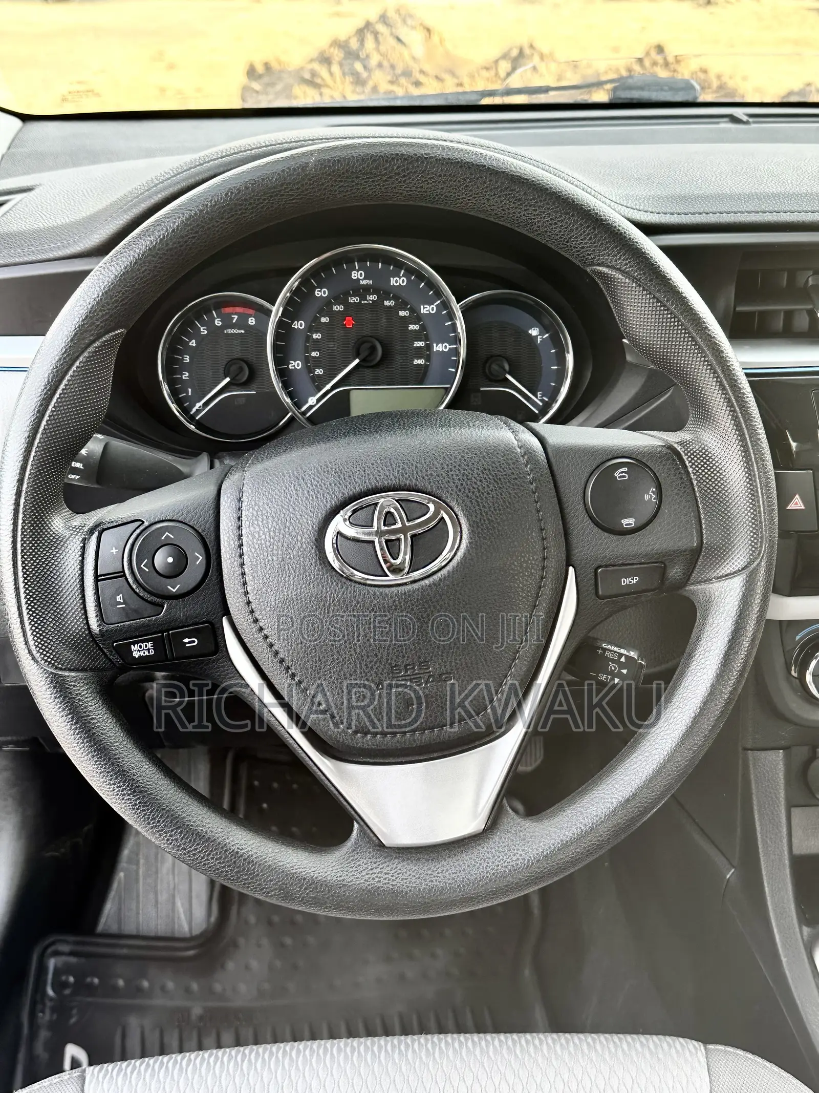 Toyota Corolla 2015 White