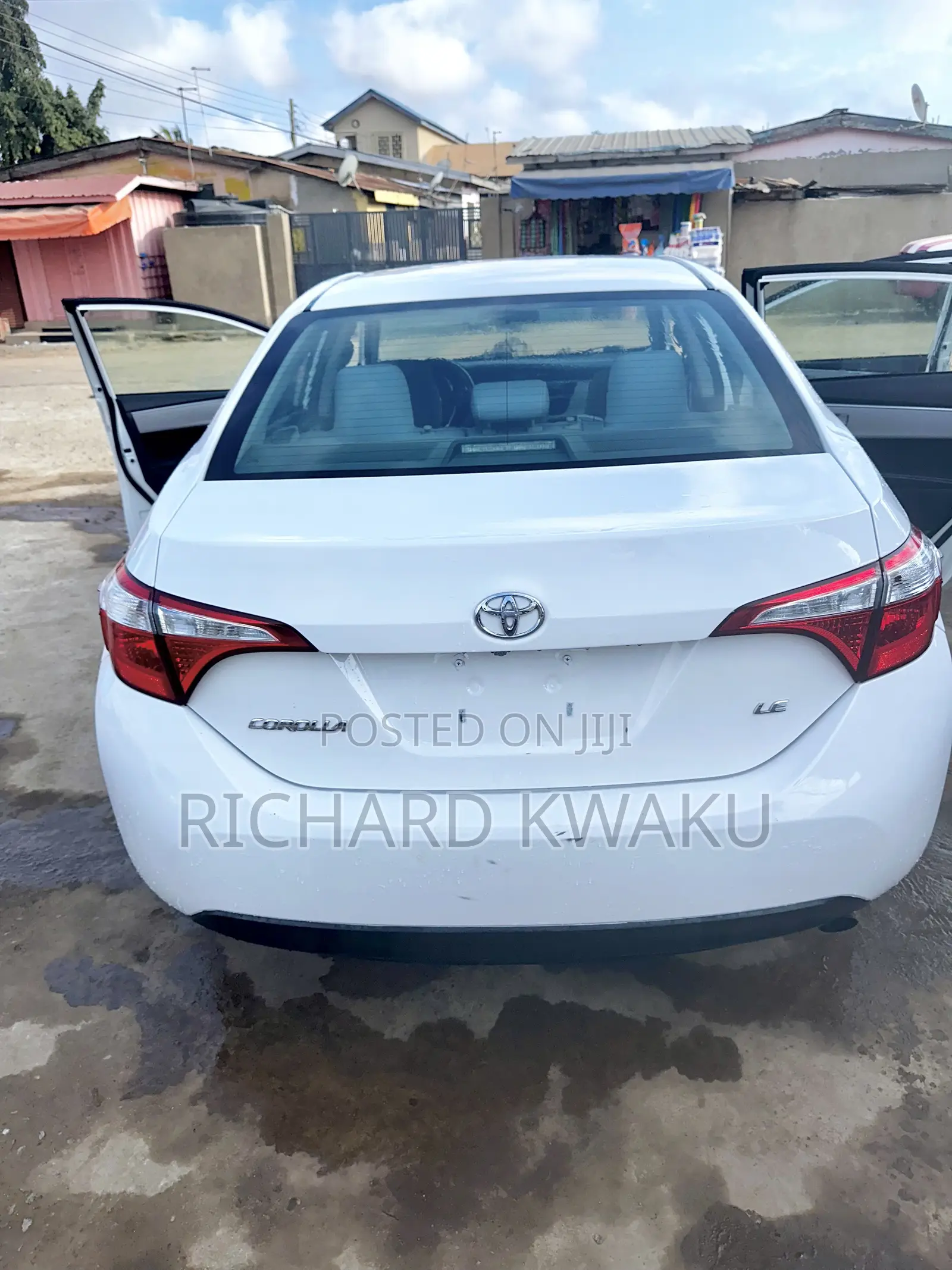 Toyota Corolla 2015 White