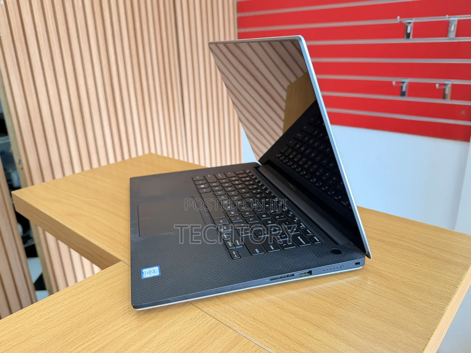 Laptop Dell Precision 5530 16GB Intel Core i7 SSD 512GB