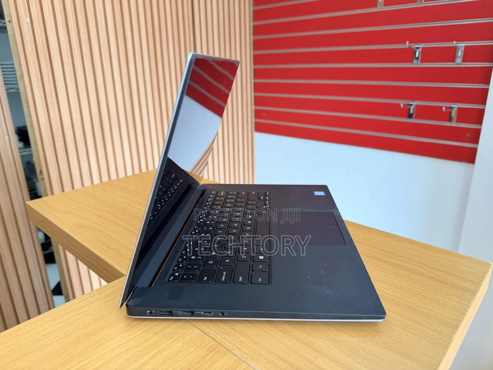 Laptop Dell Precision 5530 16GB Intel Core i7 SSD 512GB