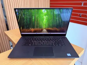 Laptop Dell Precision 5530 16GB Intel Core i7 SSD 512GB