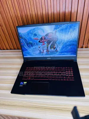 Laptop MSI Katana GF76 16GB Intel Core i7 SSD 512GB