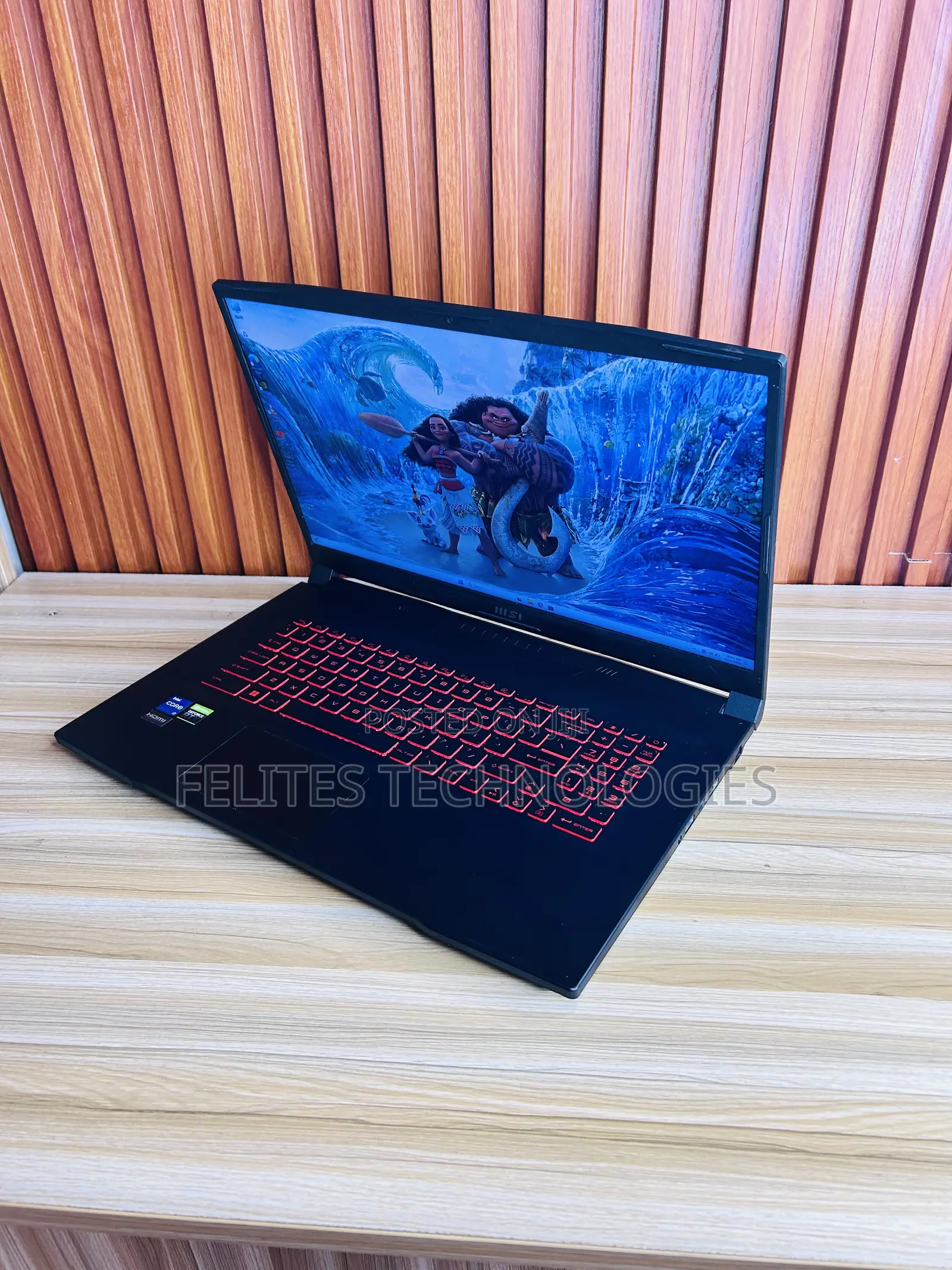 Laptop MSI Katana GF76 16GB Intel Core i7 SSD 512GB