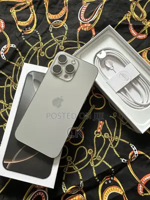 Apple iPhone 16 Pro Max 512 GB Silver