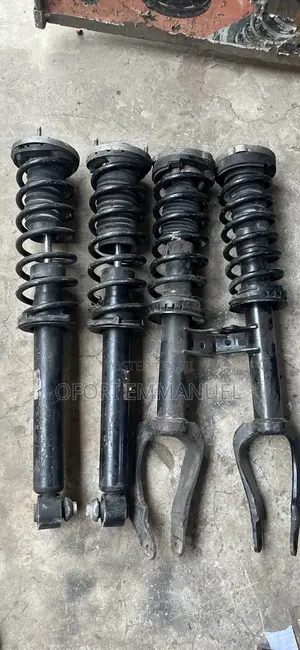 BMW F18/F11/F10/5528i/535i Front Shocks