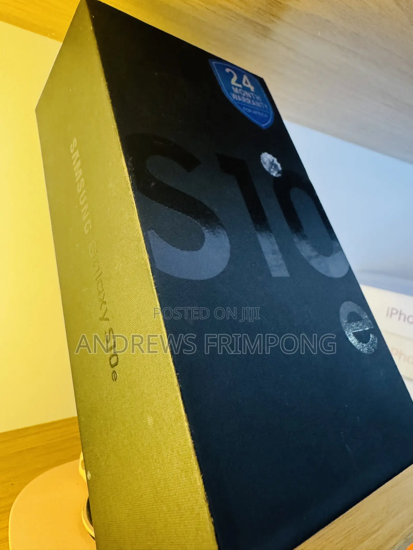 New Samsung Galaxy S10e 128 GB Black