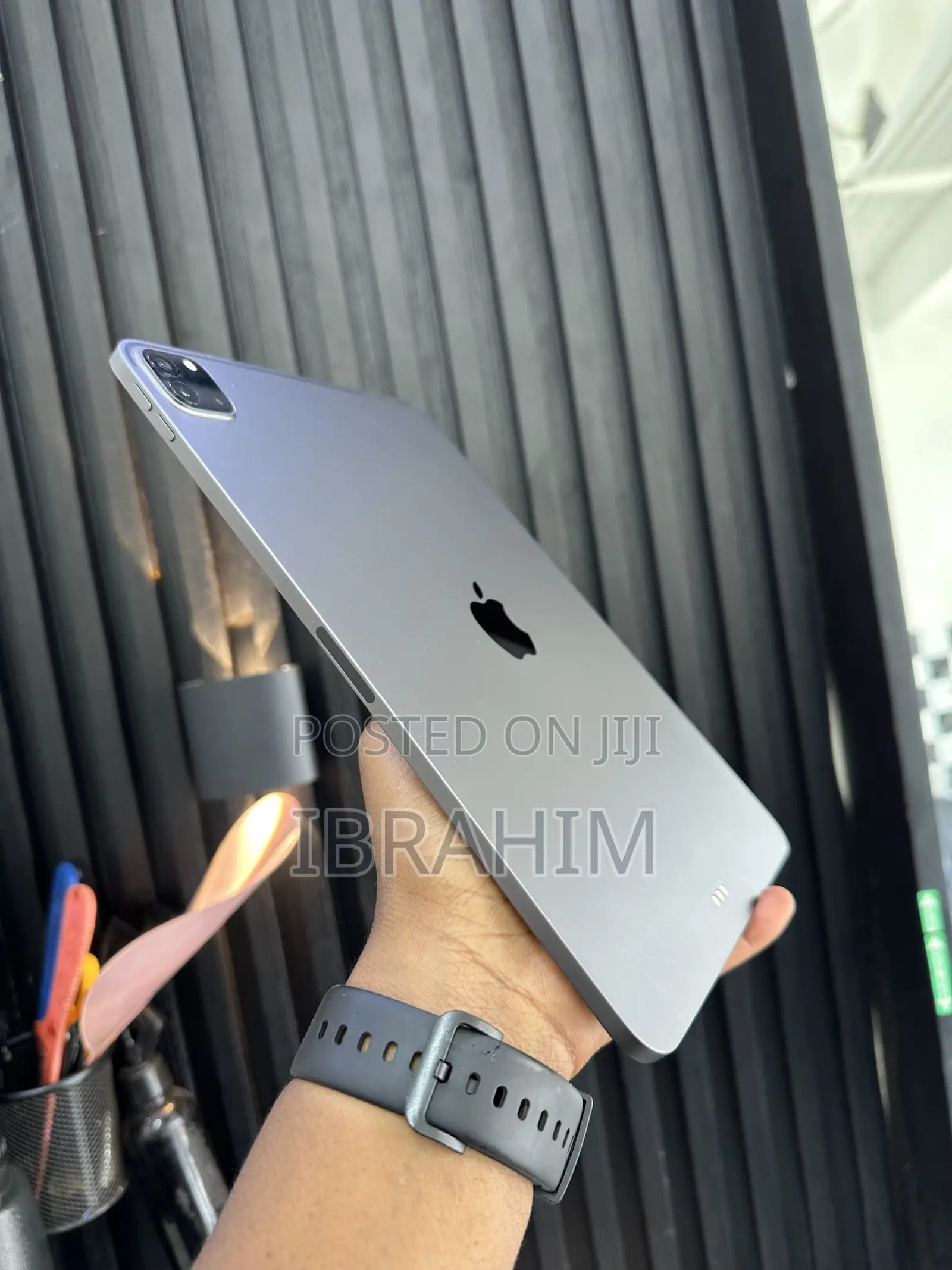 Apple iPad Pro 128 GB Gray