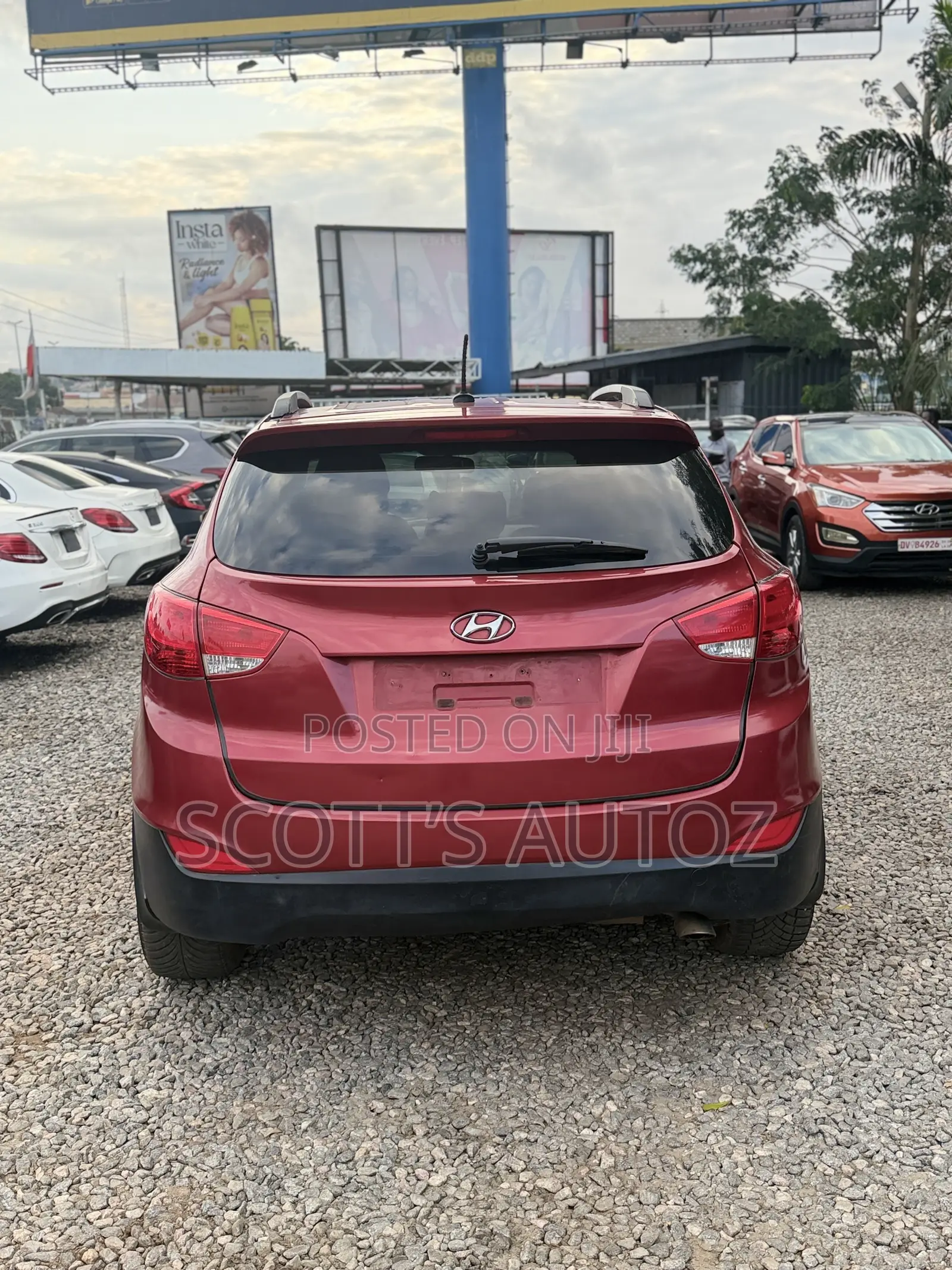 Hyundai Tucson 2014 Red