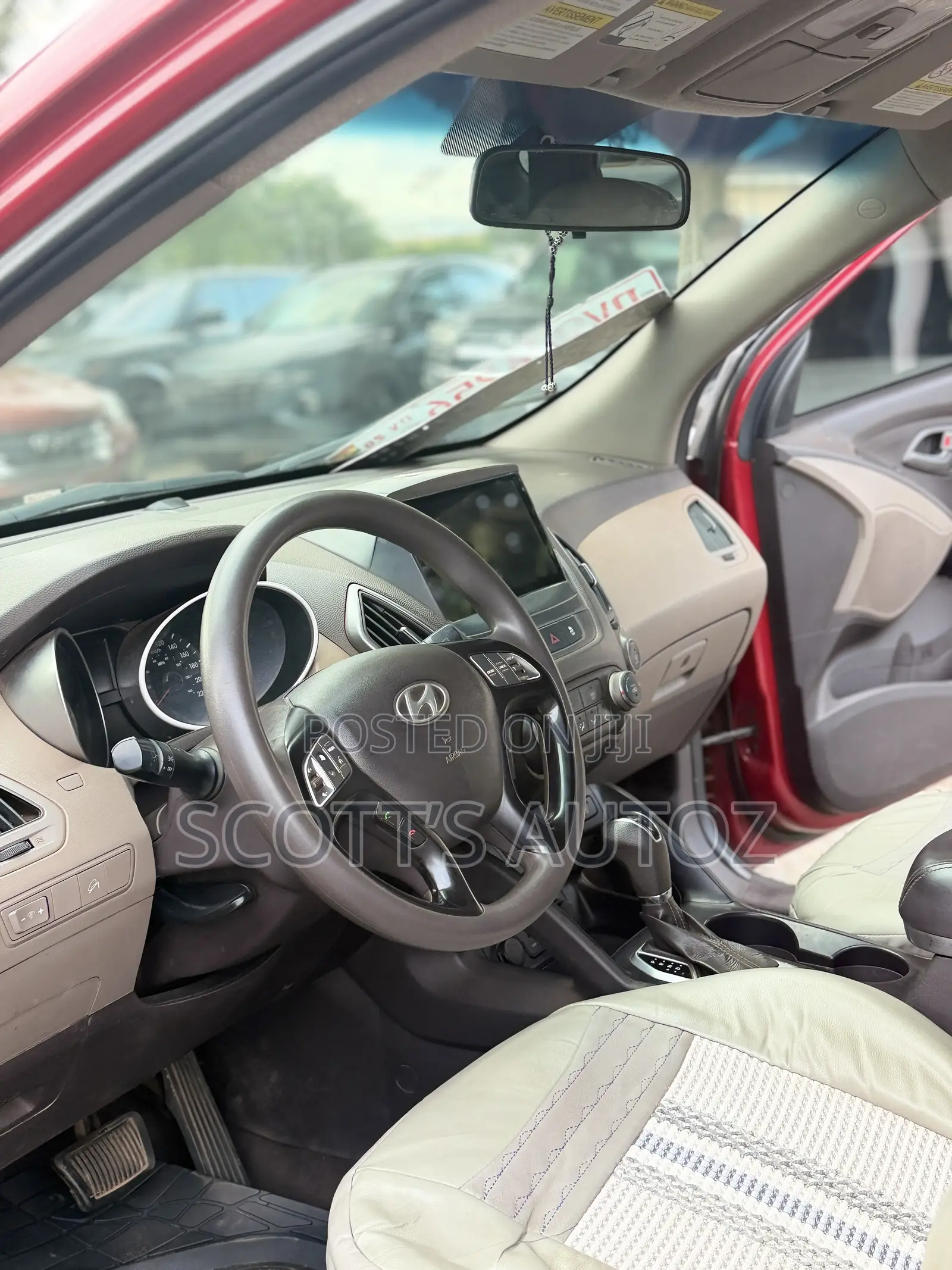 Hyundai Tucson 2014 Red
