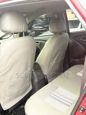 Hyundai Tucson 2014 Red