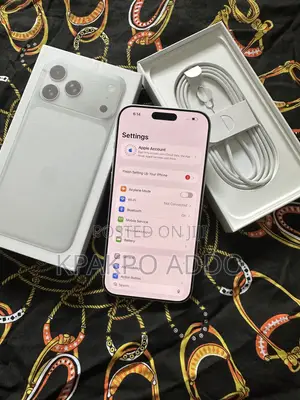 New Apple iPhone 17 Pro Max 256 GB Silver