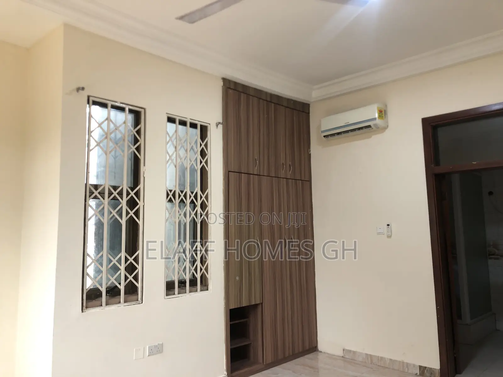 2bdrm Apartment in Elaffhomesgh, American House for rent