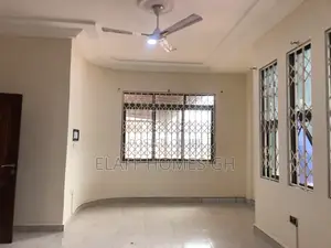 2bdrm Apartment in Elaffhomesgh, American House for rent