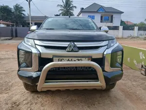 Mitsubishi L200 2020 Black