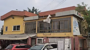 Shops/Office/Restaurant - All Types of Business Space for Rent