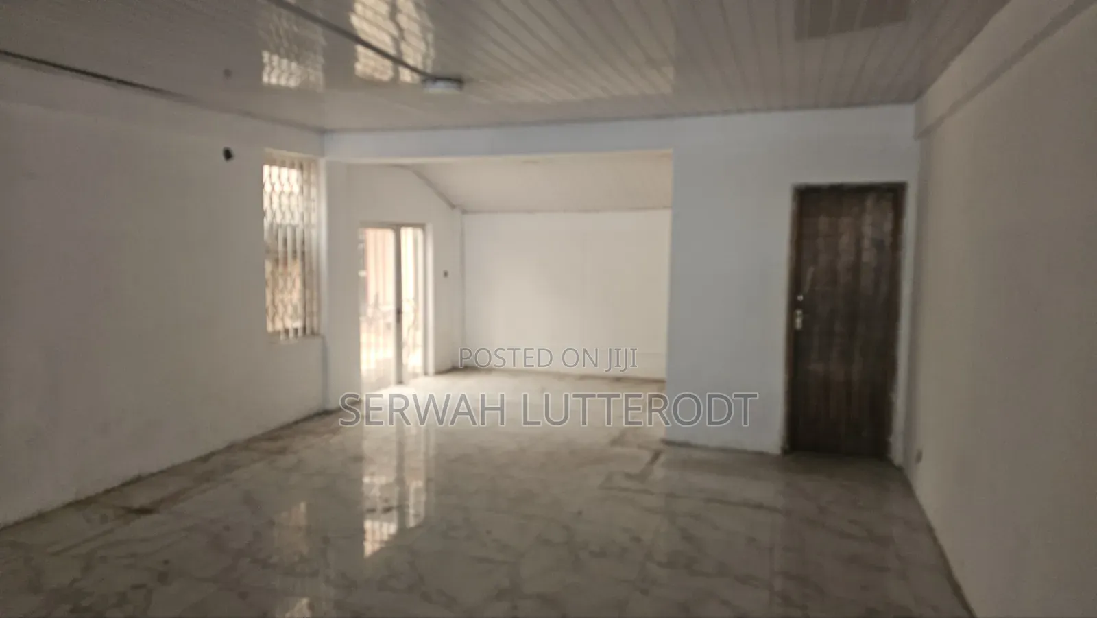 Shops/Office/Restaurant - All Types of Business Space for Rent