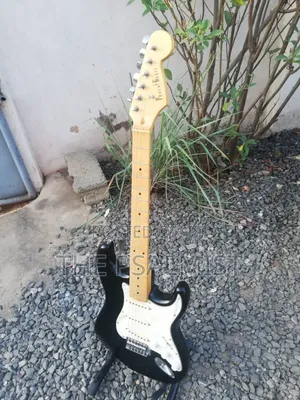 PhototGenic Stractocaster Guitar