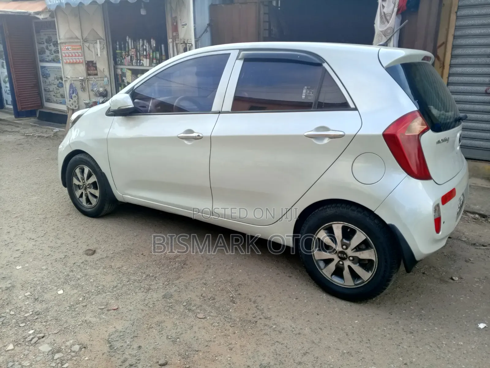 Kia Morning 2013 White