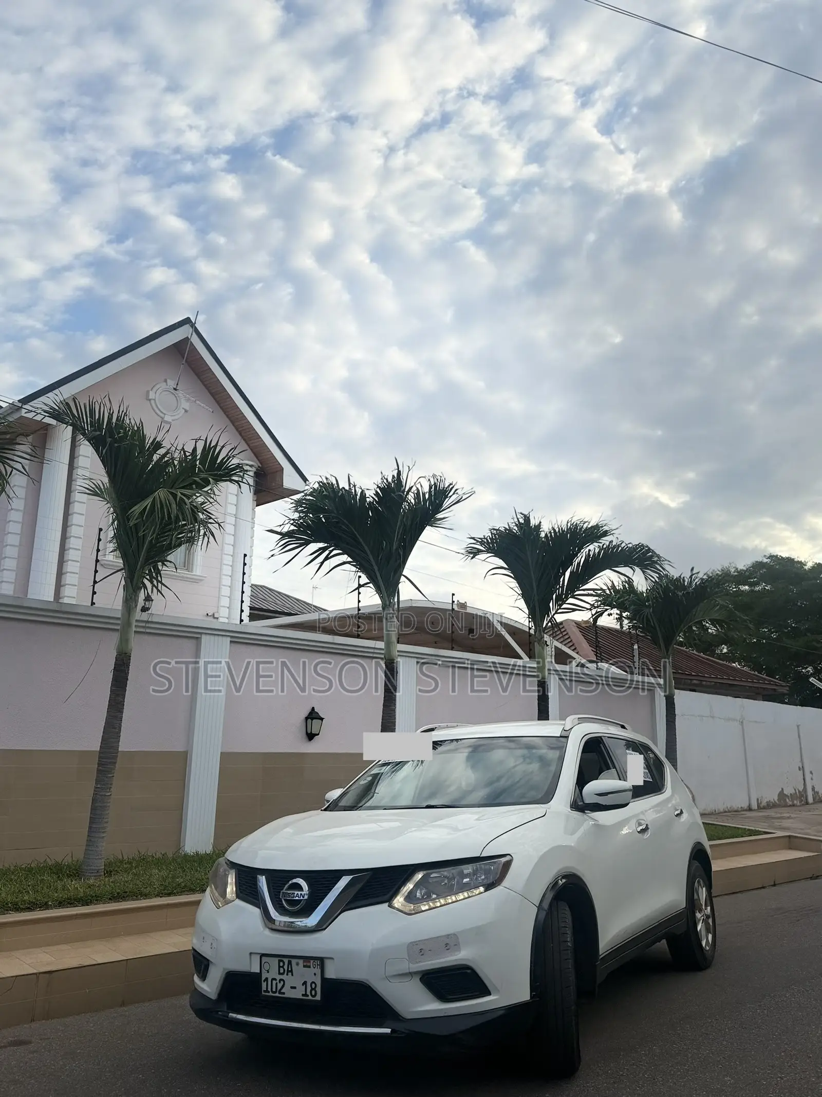 Nissan Rogue S 4dr SUV AWD (2.5L 4cyl CVT) 2014 White