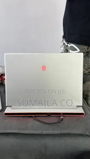 Laptop Alienware X16 R2 32GB Intel Core Ultra 9 SSD 1T