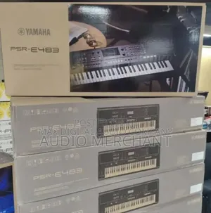 Yamaha PSR E483 Keyboard