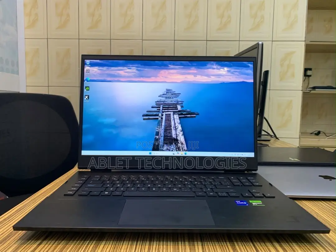 Laptop HP Omen 17 16GB Intel Core i7 SSD 512GB